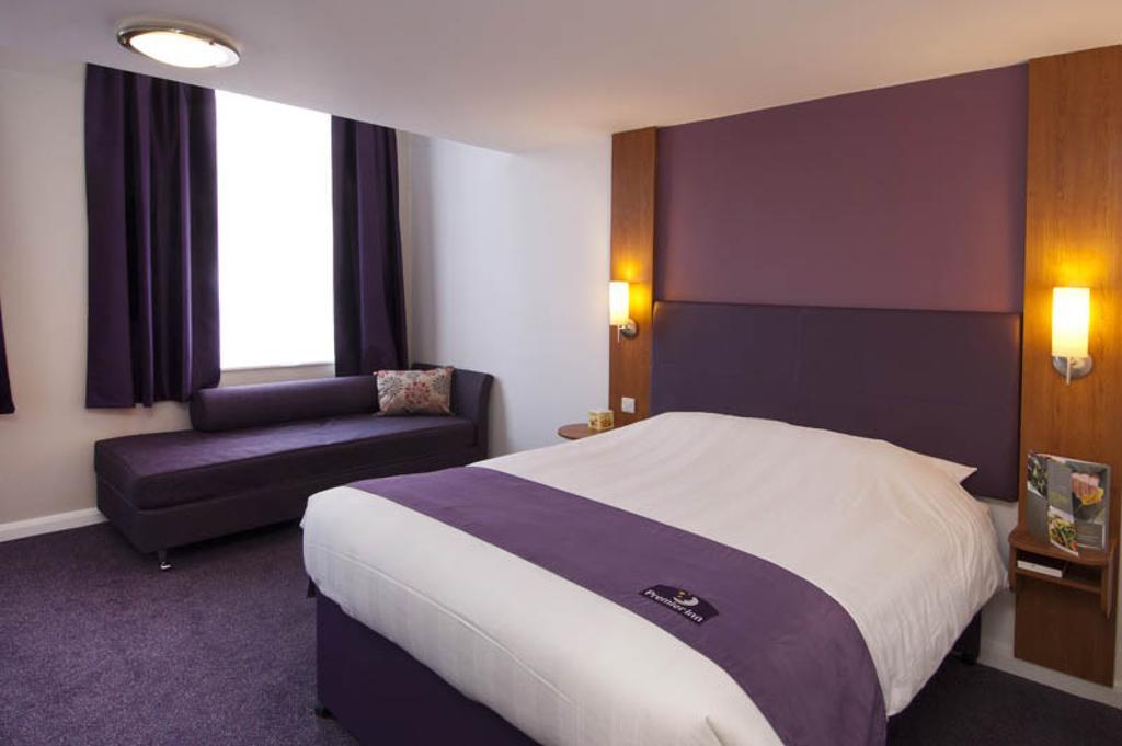Premier London Stadium Hotel 3*